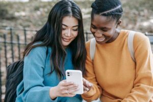Best Prepaid Phone Plans With Free Phones in 2026